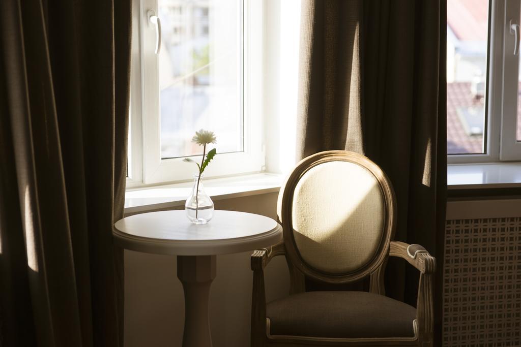 Bohemian Old Town Boutique Apartment บูคาเรสต์ ภายนอก รูปภาพ