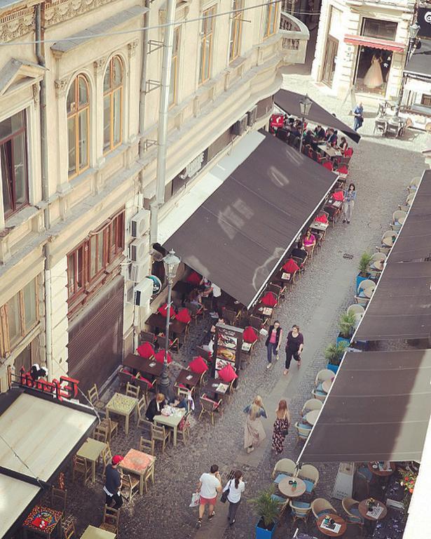 Bohemian Old Town Boutique Apartment บูคาเรสต์ ภายนอก รูปภาพ